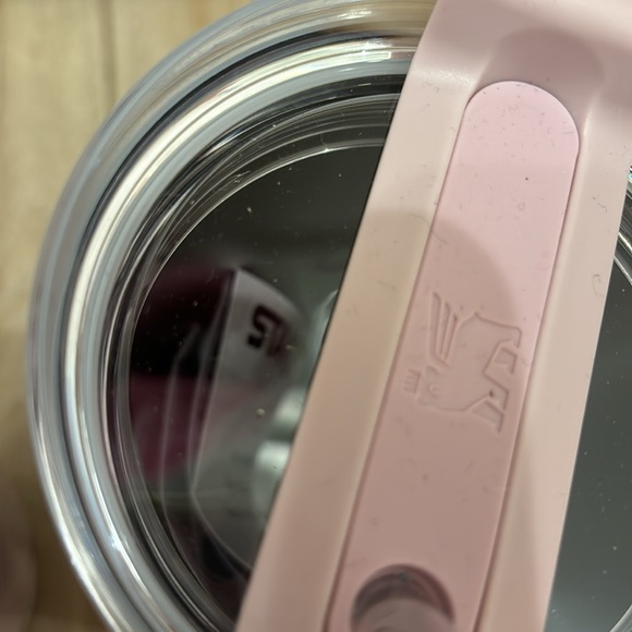 NWT Stanley Limited Edition 40 oz. Flowstate H2.0 Quecher Tumbler -Aster - Picture 11 of 13